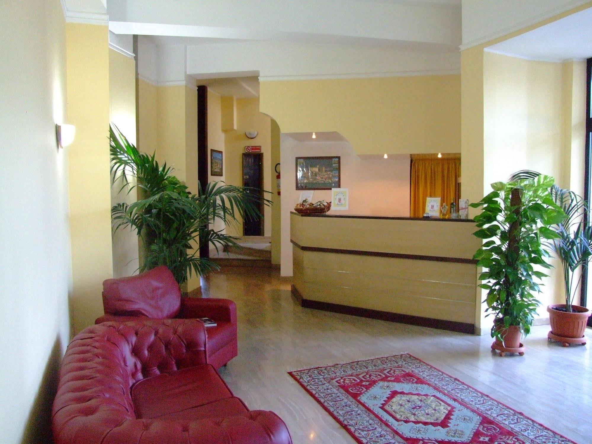 Hotel San Luca Rossano Εξωτερικό φωτογραφία