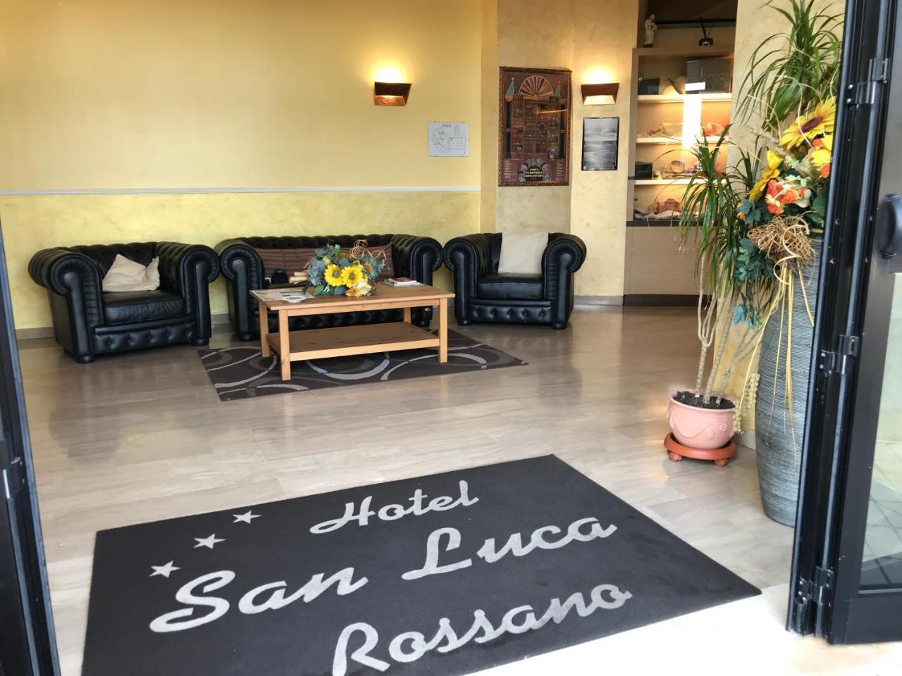 Hotel San Luca Rossano Εξωτερικό φωτογραφία
